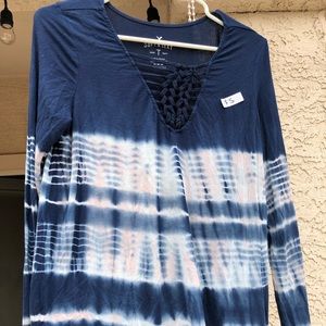 American eagle long sleeve shirt